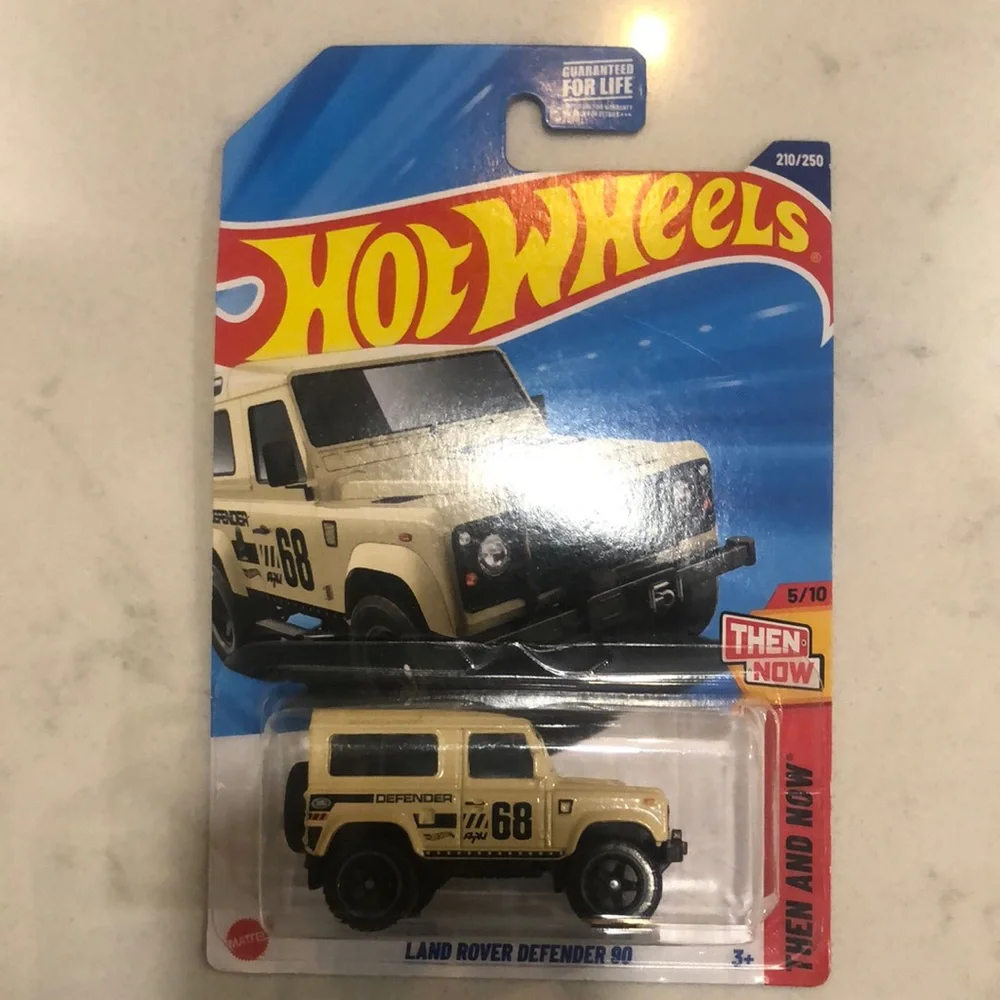 Land Rover Defender 90